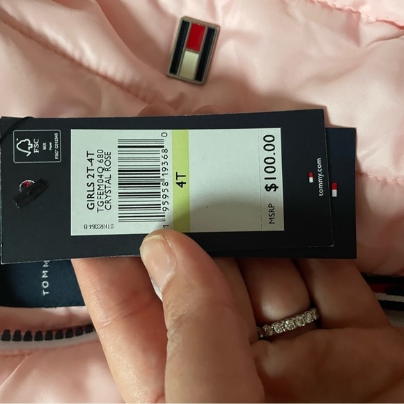 Girls pink winter puffer jacket coat size 4t - Picture 2 of 2